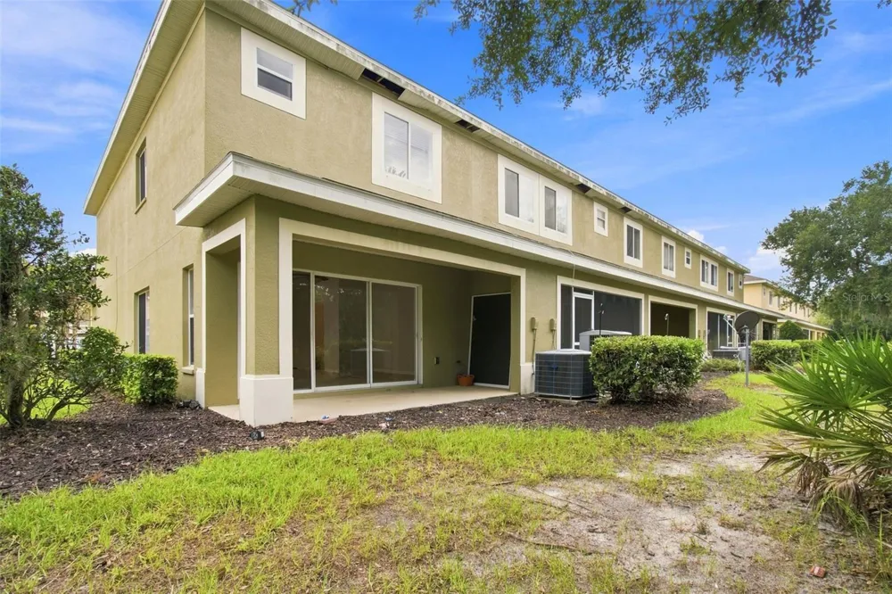 8574 TRAIL WIND DRIVE Tampa, FL 33647