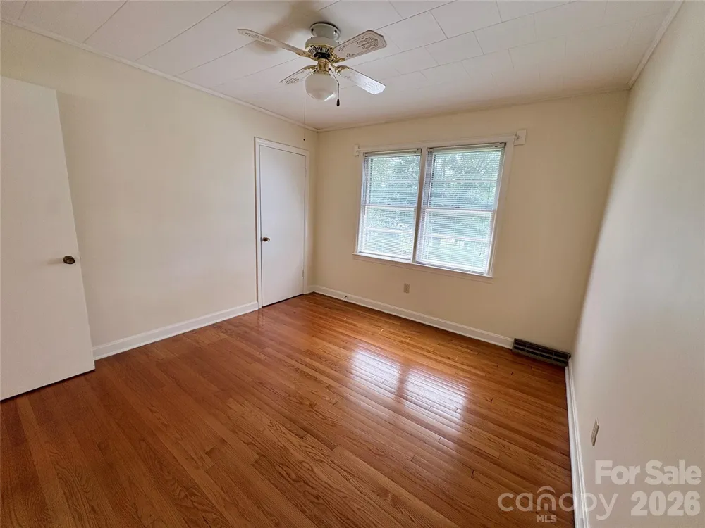 30 Cypress Road Marion, NC 28752