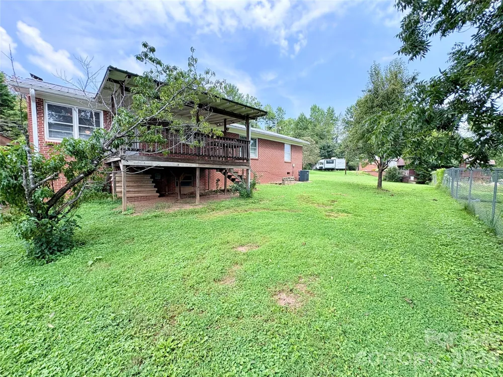 30 Cypress Road Marion, NC 28752