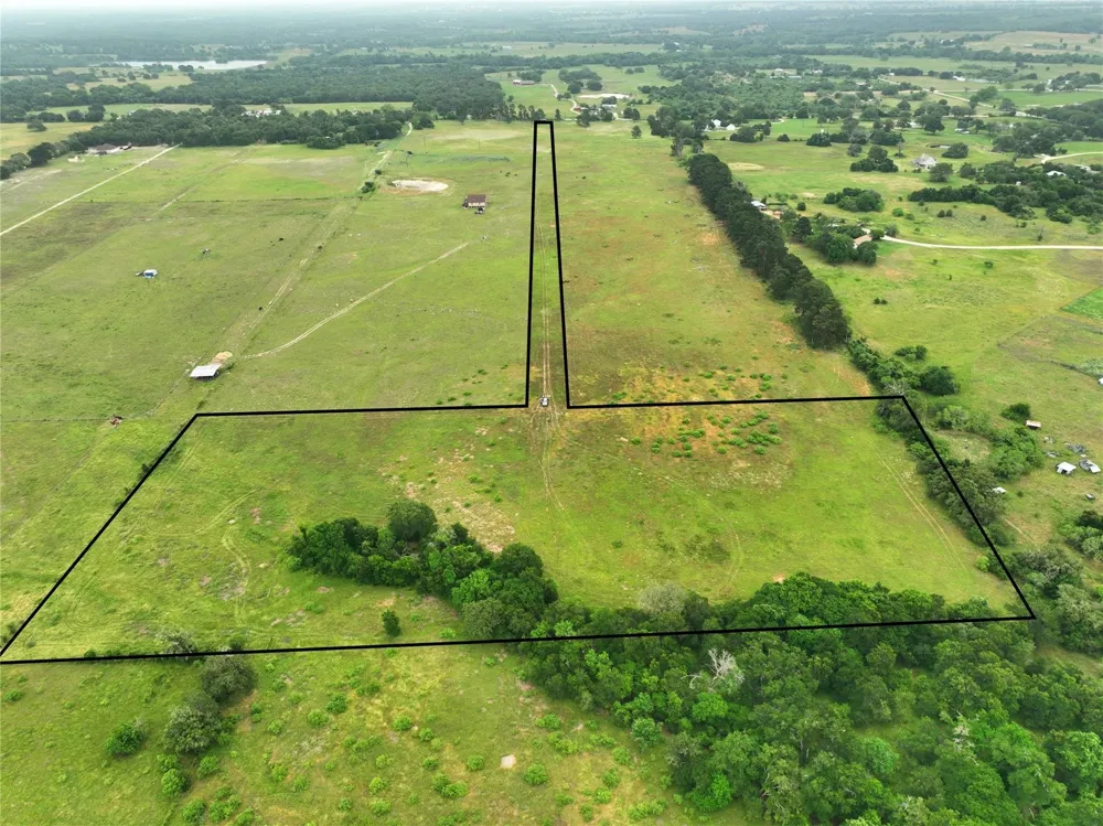 1450 Cattlemens Row #Tract 3 Lockhart, TX 78644