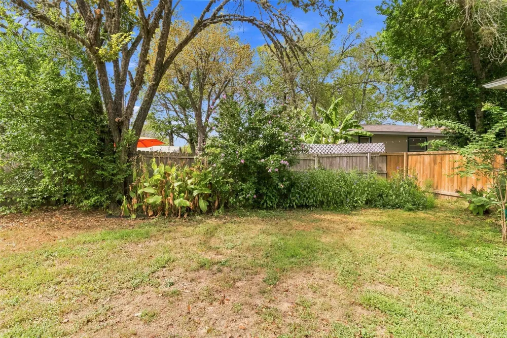 505 Lee Street Smithville, TX 78957