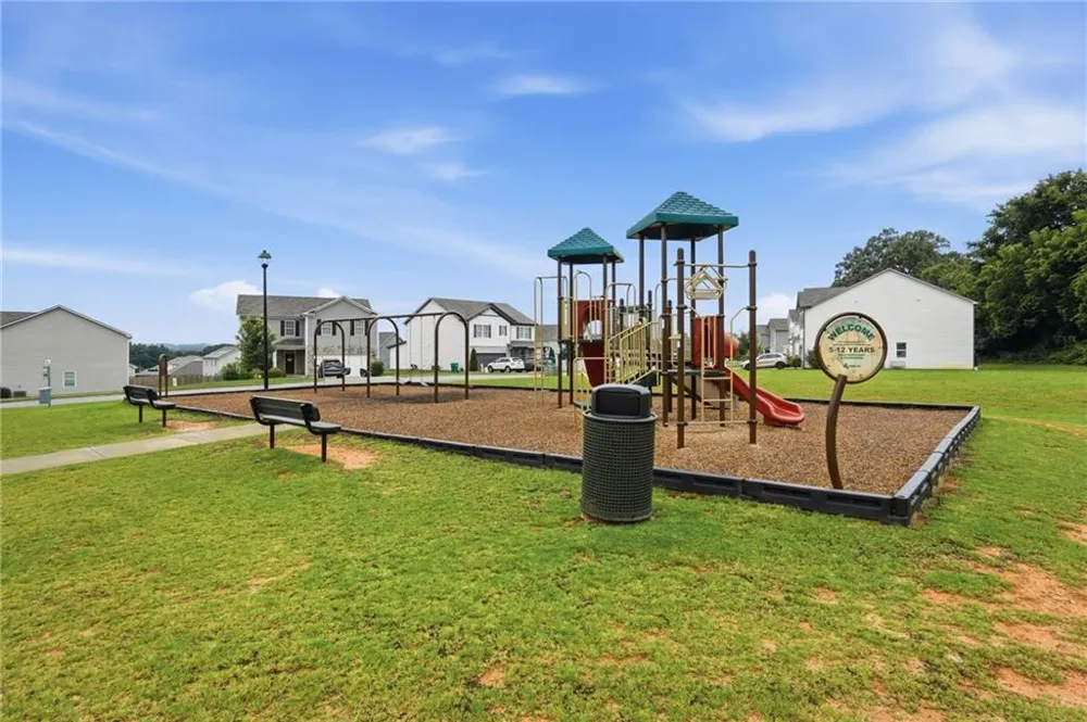 450 Starbuck Parkway Pendergrass, GA 30567