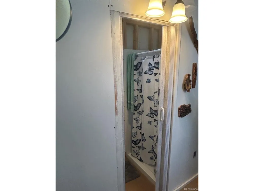 2347 Music Mountain Drive Westcliffe, CO 81252