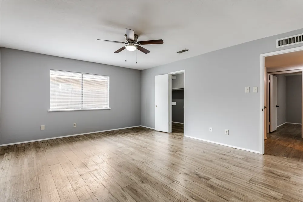 7504 Portman Avenue Fort Worth, TX 76112