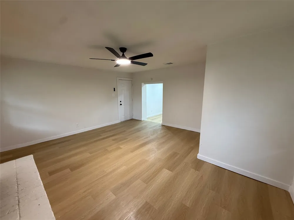 1918 Proctor Drive Grand Prairie, TX 75051