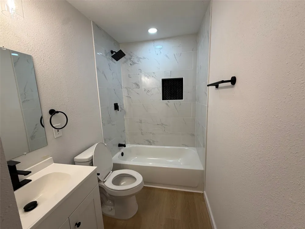 1918 Proctor Drive Grand Prairie, TX 75051