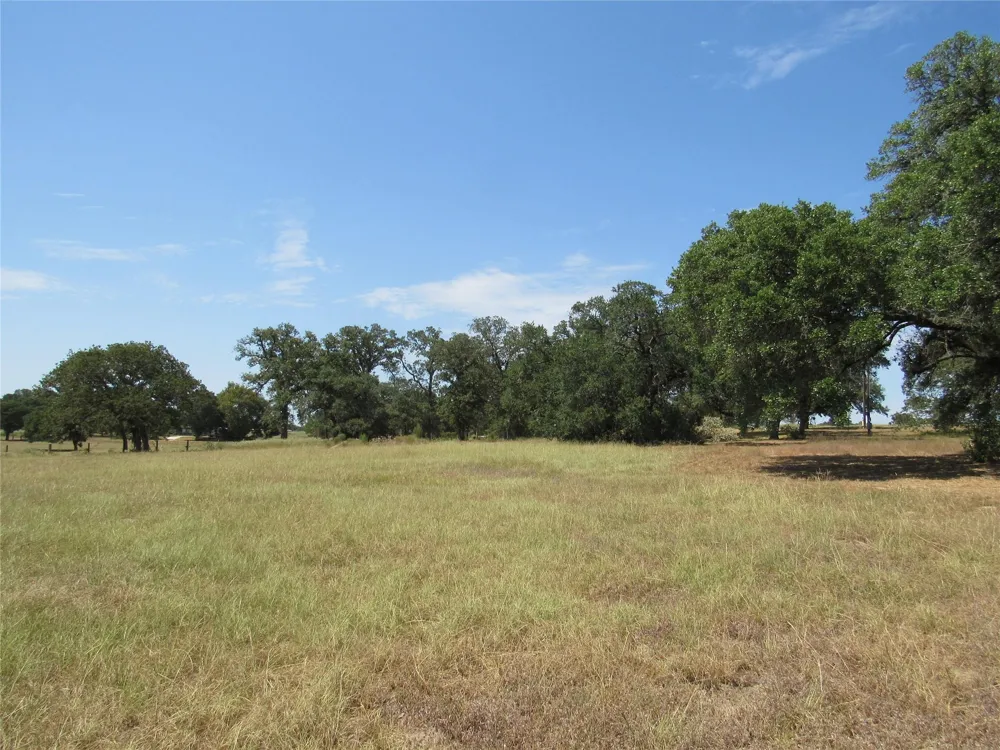 7863 Fm 332 Road Brenham, TX 77833