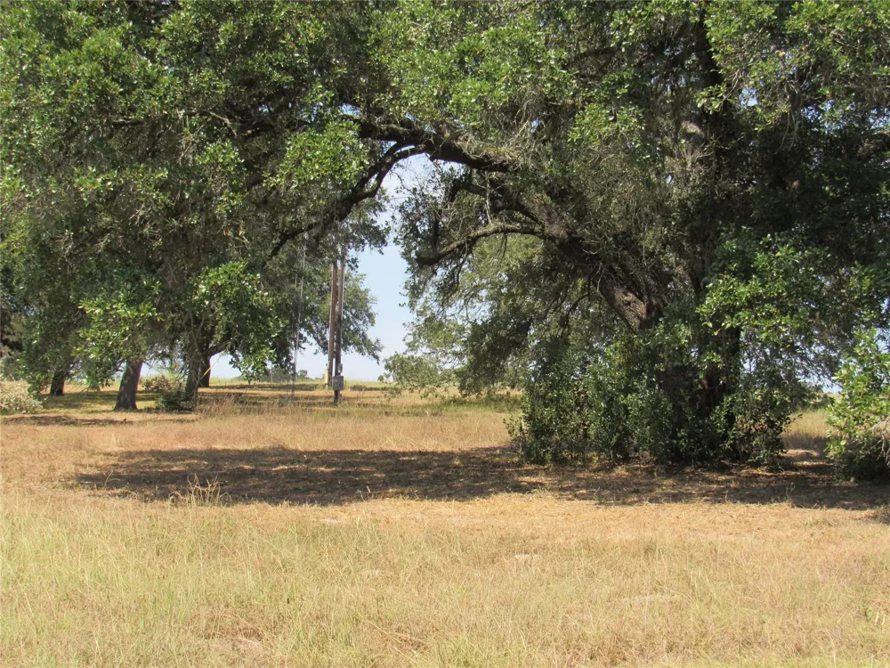 7863 Fm 332 Road Brenham, TX 77833