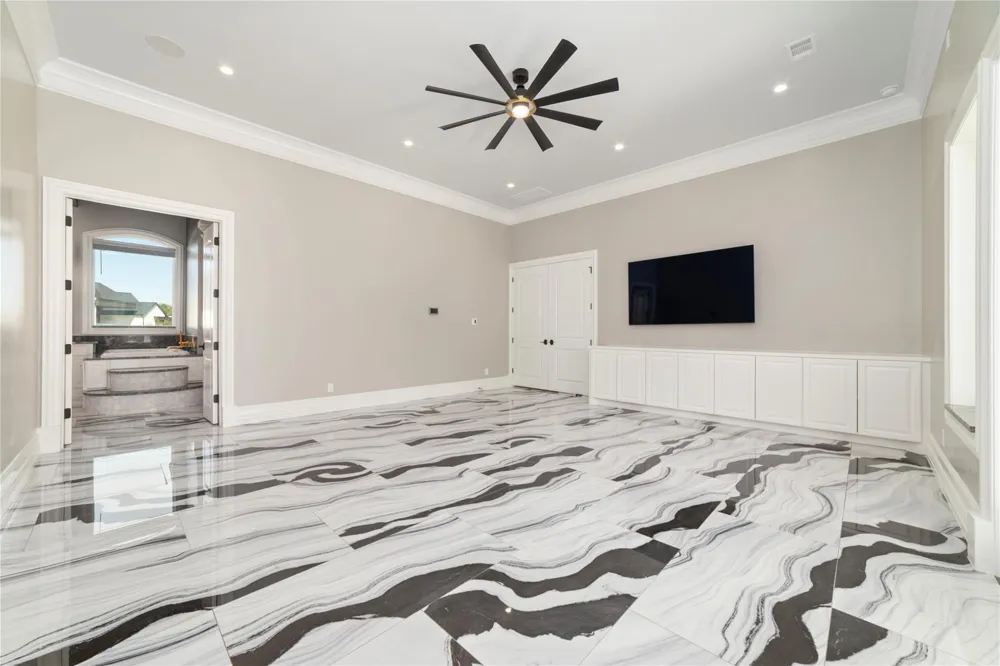 2 Little Sorrell Court Tomball, TX 77377