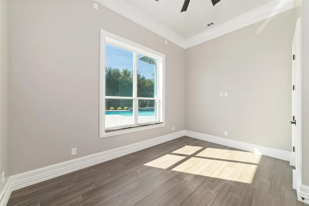 2 Little Sorrell Court Tomball, TX 77377