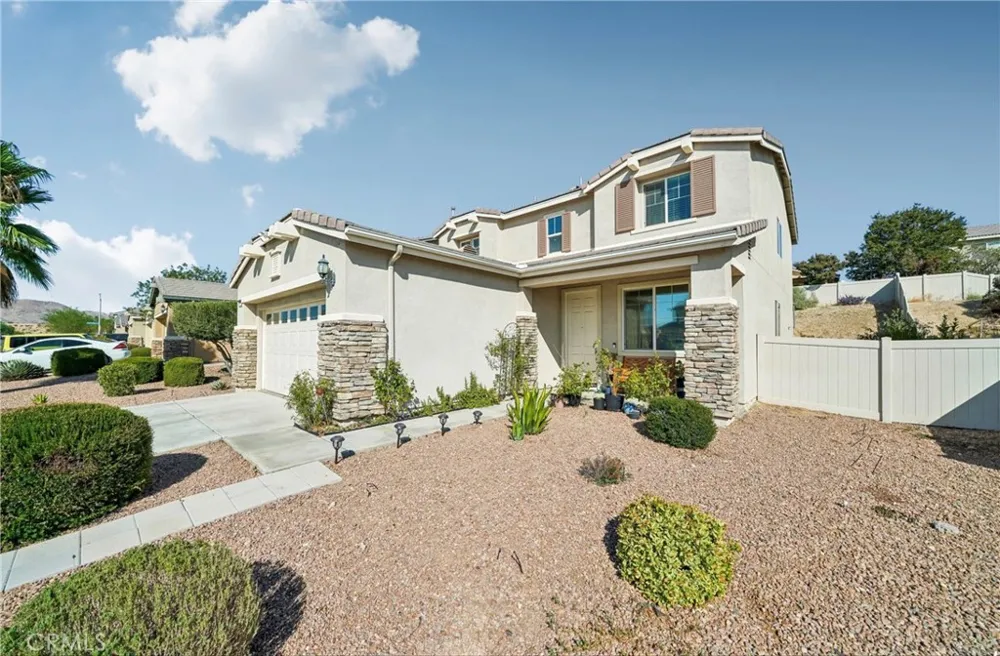 16735 Desert Star Victorville, CA 92394