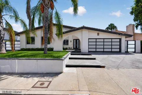 17736 Arvida Drive
