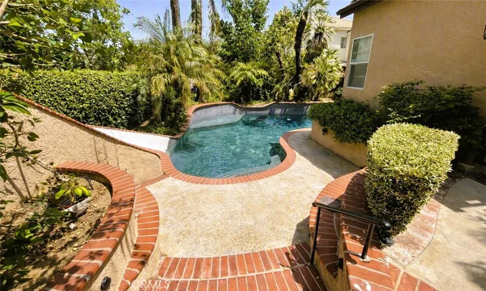 1348 Magnolia Redlands, CA 92373