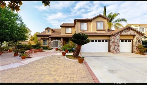1348 Magnolia
