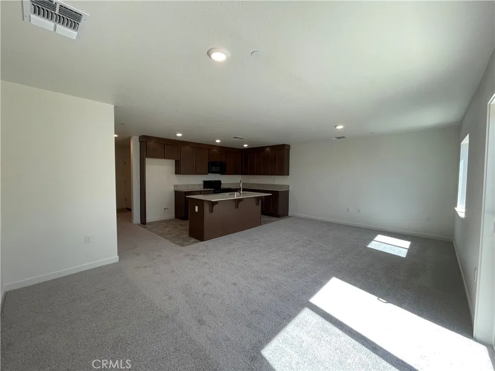 713 Stone Ridge West Avenue Merced, CA 95341