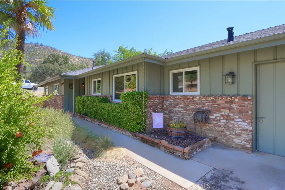 4967 9th Mariposa, CA 95338