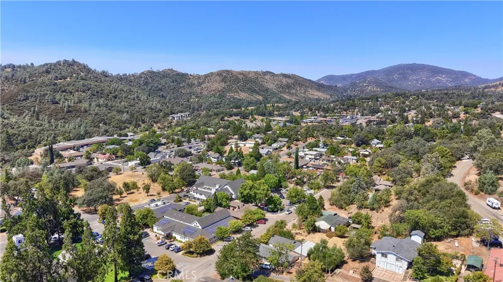 4967 9th Mariposa, CA 95338