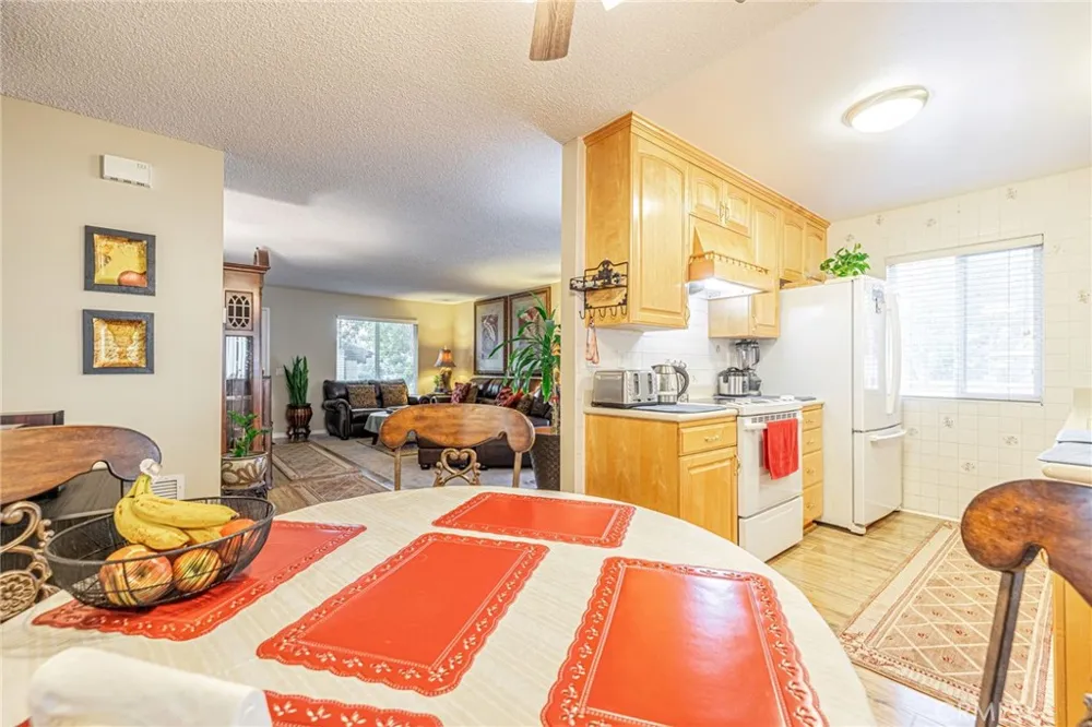 26337 Oak Highland Drive #A Newhall, CA 91321