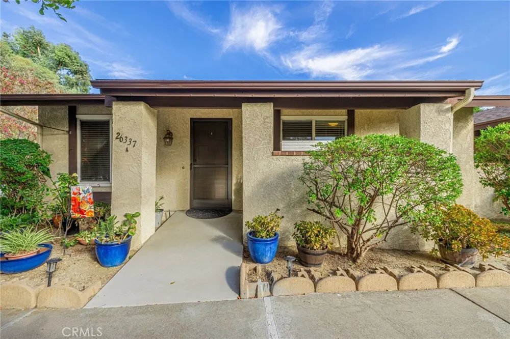 26337 Oak Highland Drive #A Newhall, CA 91321