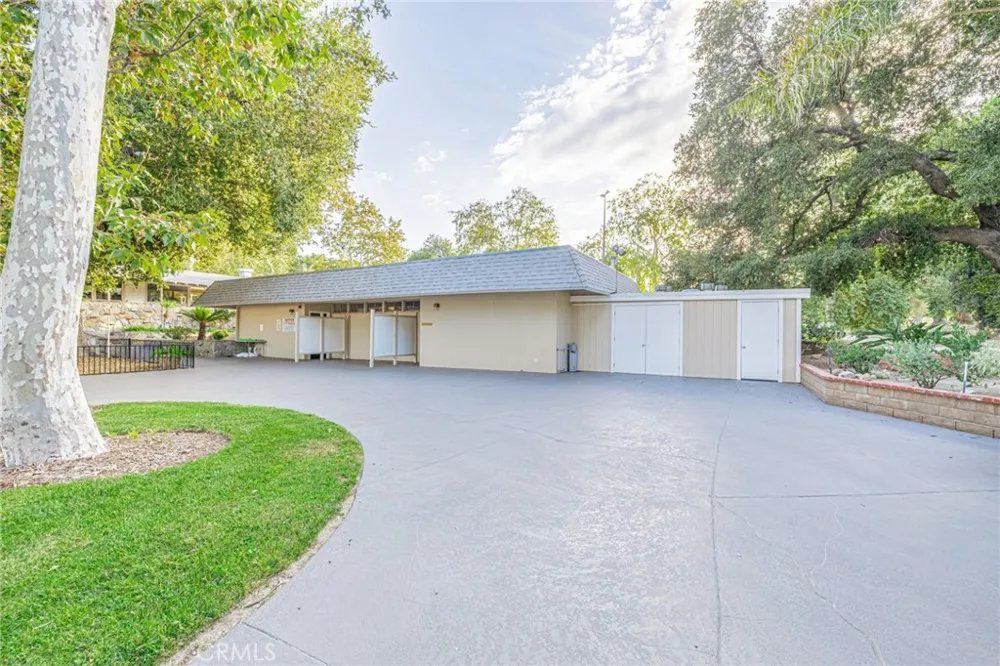 26337 Oak Highland Drive #A Newhall, CA 91321