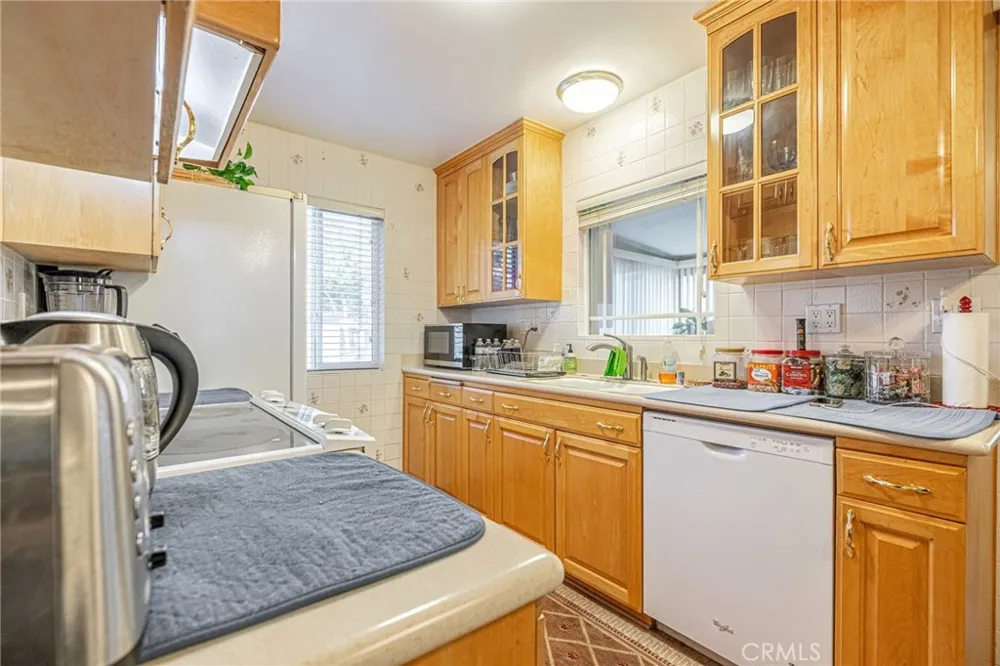 26337 Oak Highland Drive #A Newhall, CA 91321