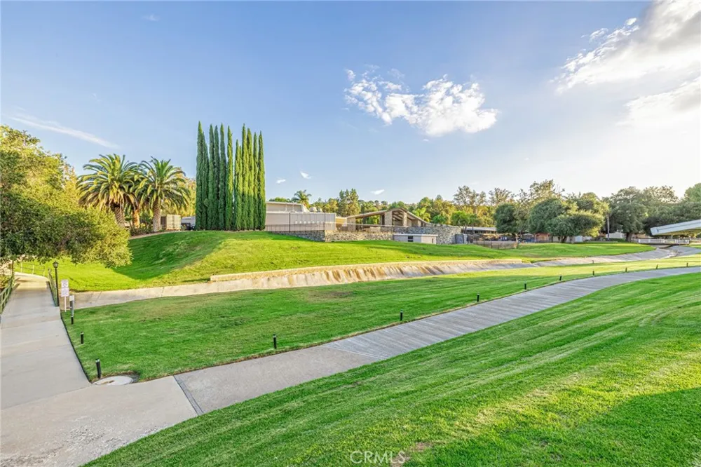 26337 Oak Highland Drive #A Newhall, CA 91321