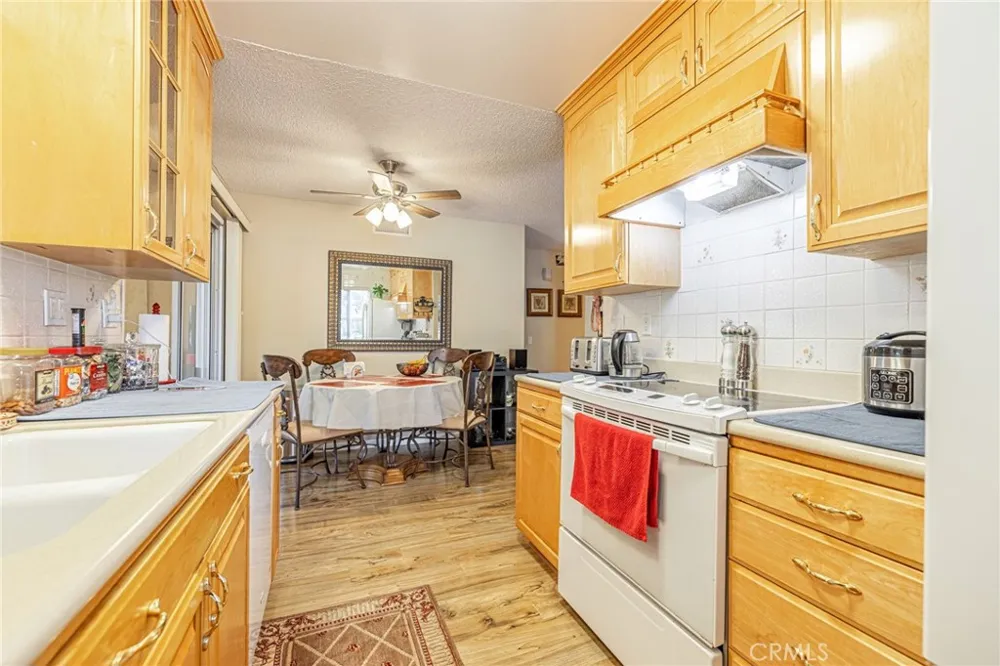26337 Oak Highland Drive #A Newhall, CA 91321