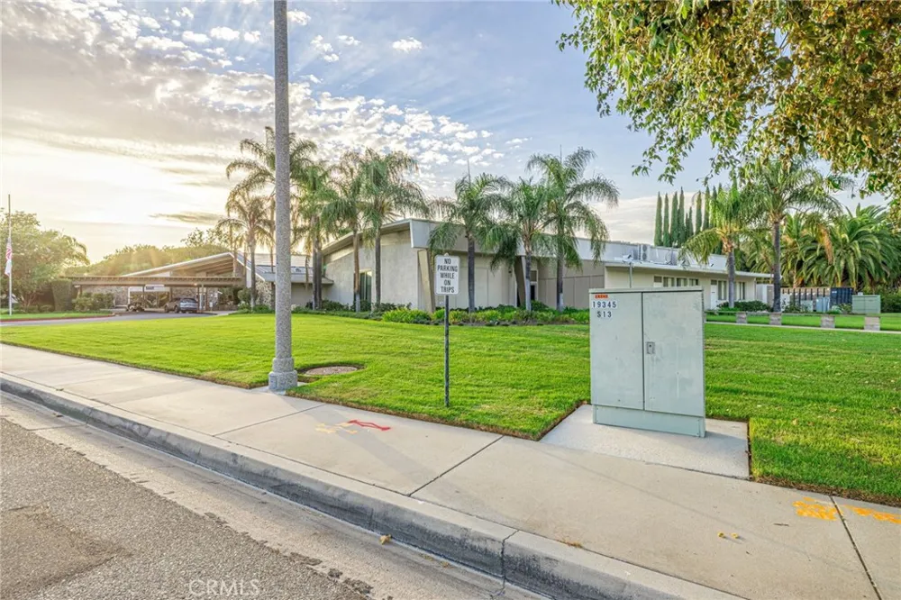 26337 Oak Highland Drive #A Newhall, CA 91321