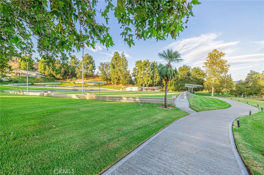 26337 Oak Highland Drive #A Newhall, CA 91321