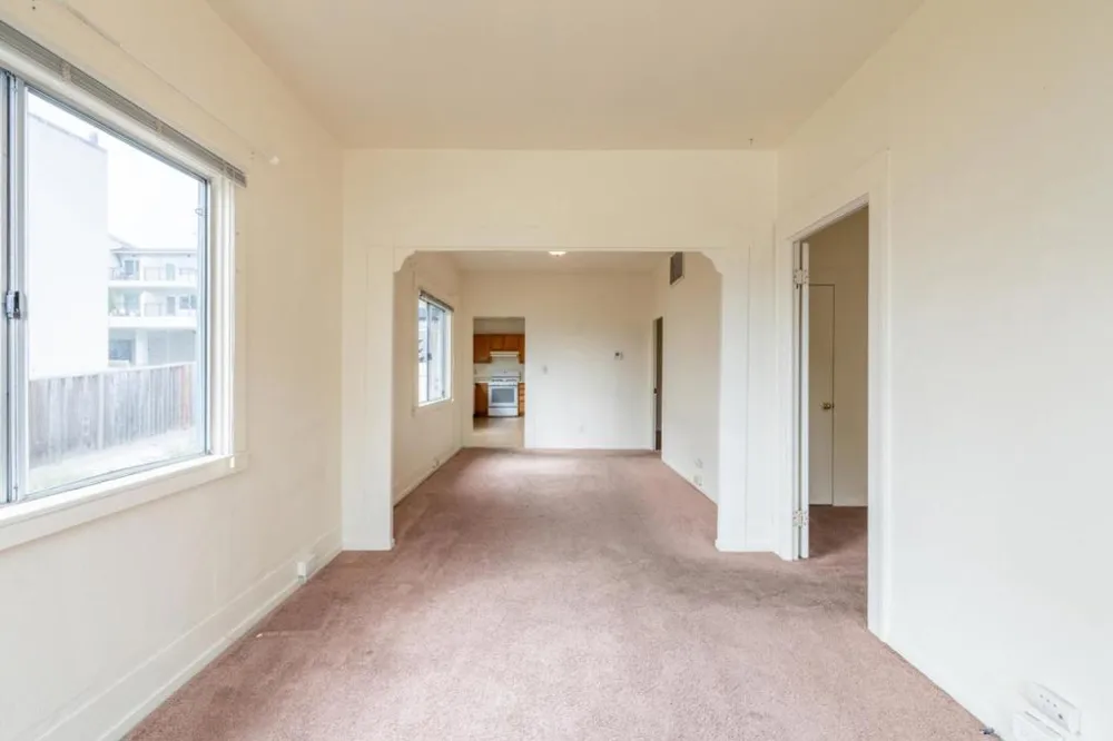 271 Foam Street Monterey, CA 93940