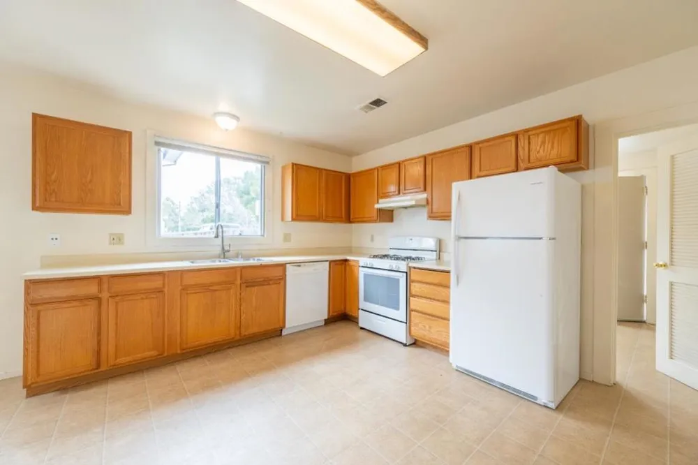 271 Foam Street Monterey, CA 93940