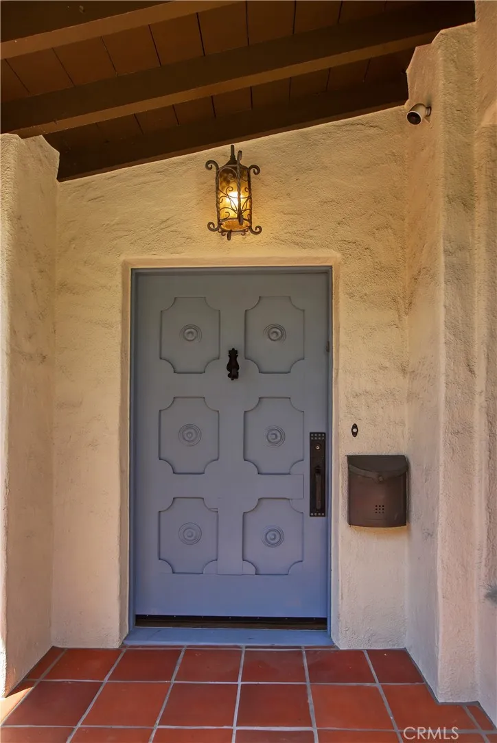 725 Pleasant View Terrace Glendale, CA 91202