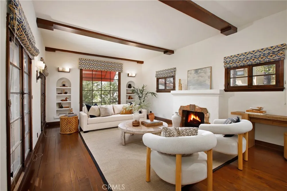 725 Pleasant View Terrace Glendale, CA 91202