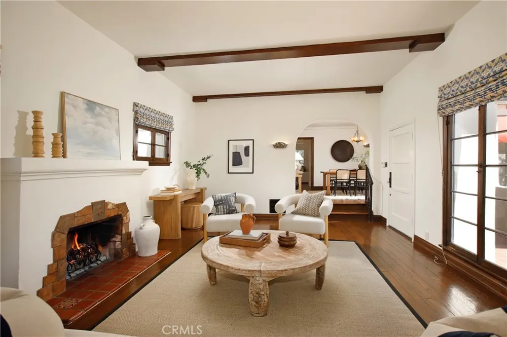 725 Pleasant View Terrace Glendale, CA 91202