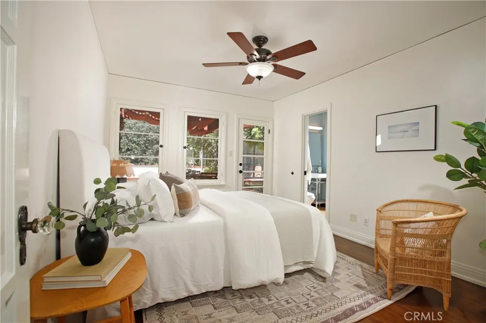 725 Pleasant View Terrace Glendale, CA 91202