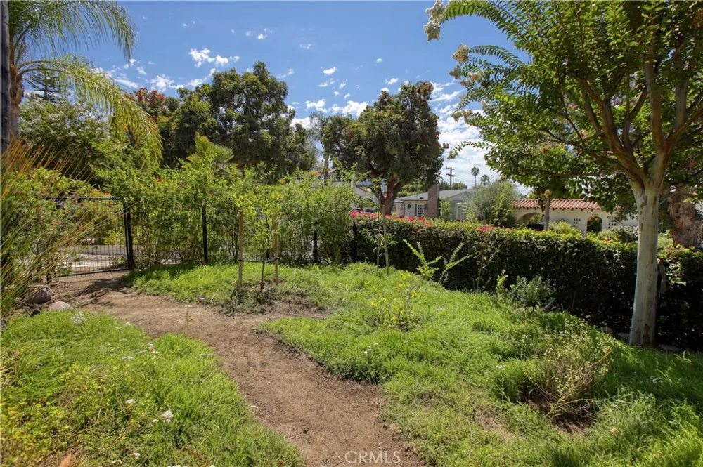 725 Pleasant View Terrace Glendale, CA 91202