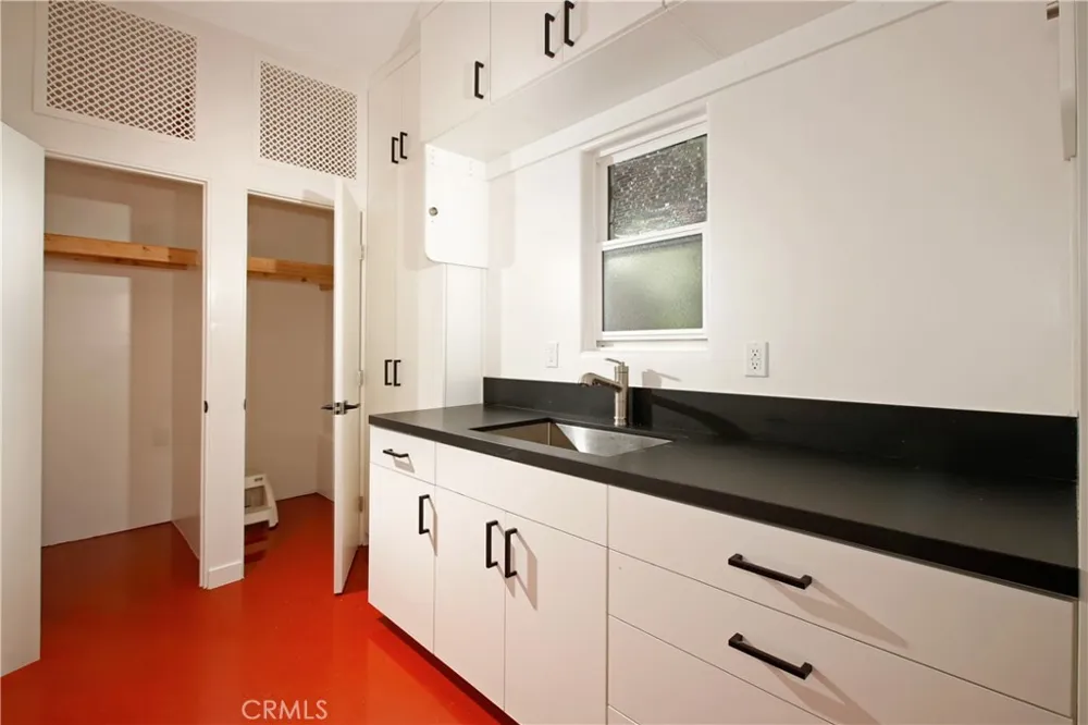 725 Pleasant View Terrace Glendale, CA 91202