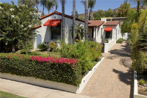 725 Pleasant View Terrace