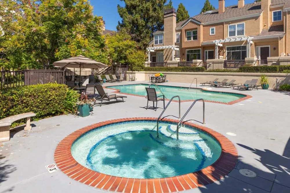422 Camille Circle #11 San Jose, CA 95134