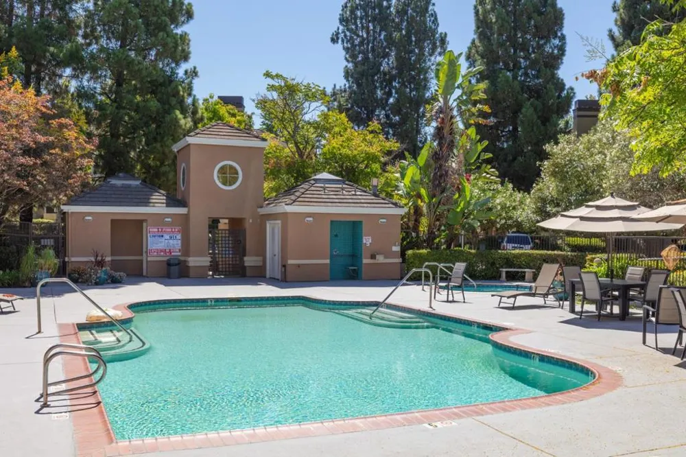 422 Camille Circle #11 San Jose, CA 95134