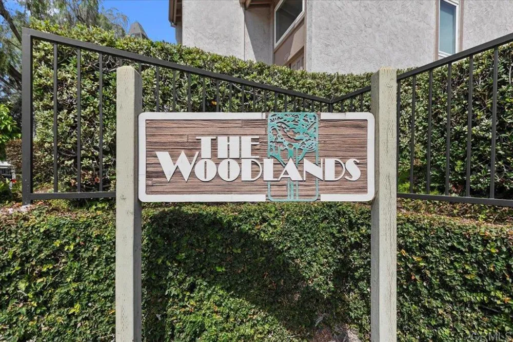 6860 Caminito Montanoso #8 San Diego, CA 92119