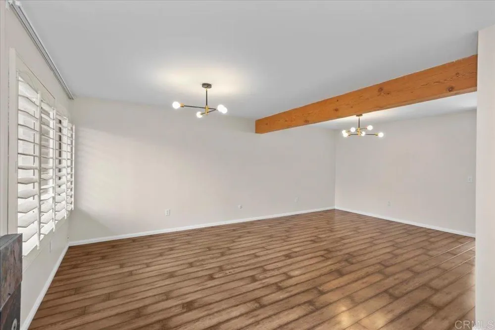 6860 Caminito Montanoso #8 San Diego, CA 92119