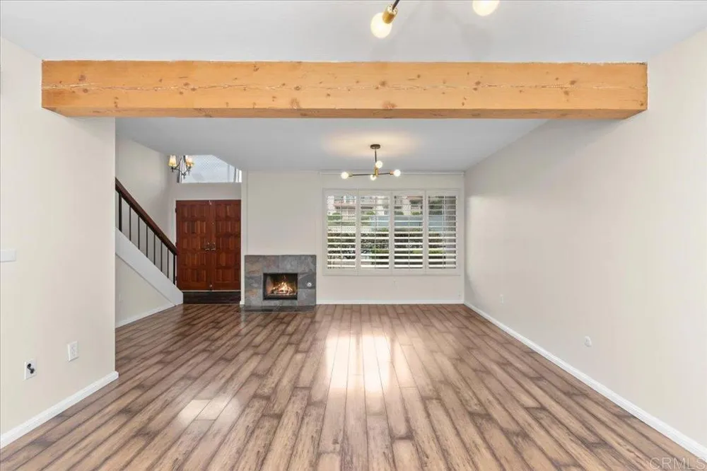 6860 Caminito Montanoso #8 San Diego, CA 92119