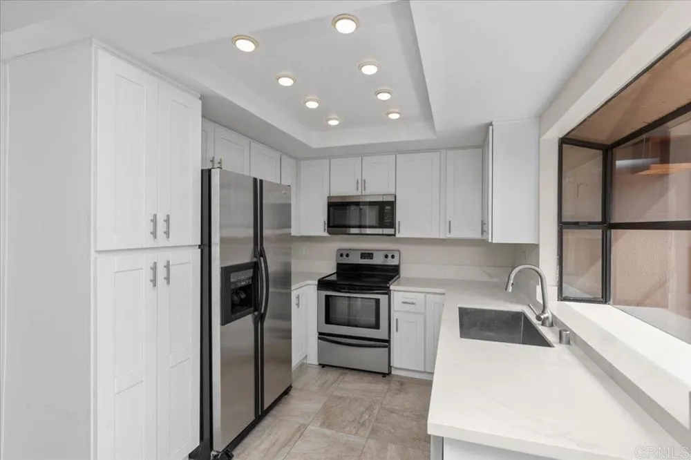6860 Caminito Montanoso #8 San Diego, CA 92119