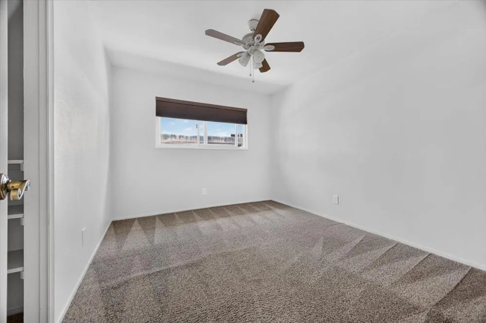 654 La Mesa Drive Salinas, CA 93901