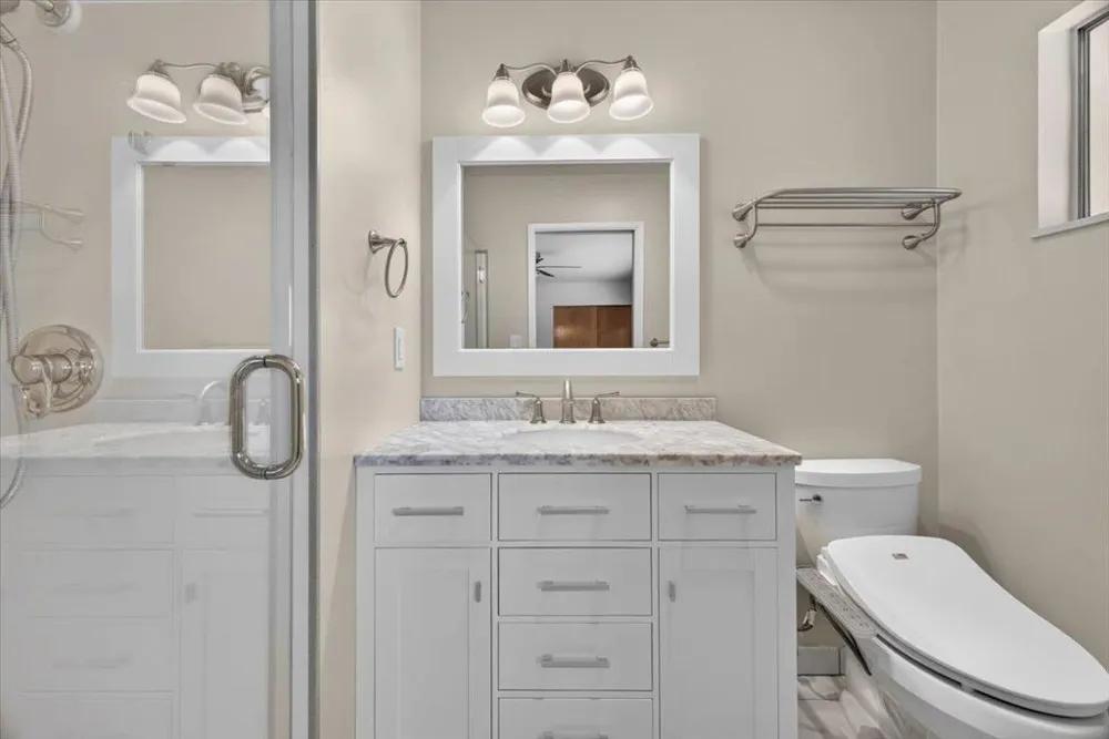654 La Mesa Drive Salinas, CA 93901