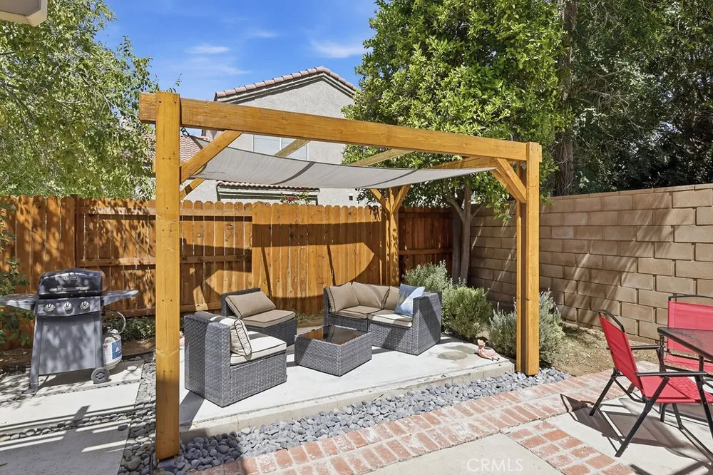 40149 La Cota Drive Palmdale, CA 93550