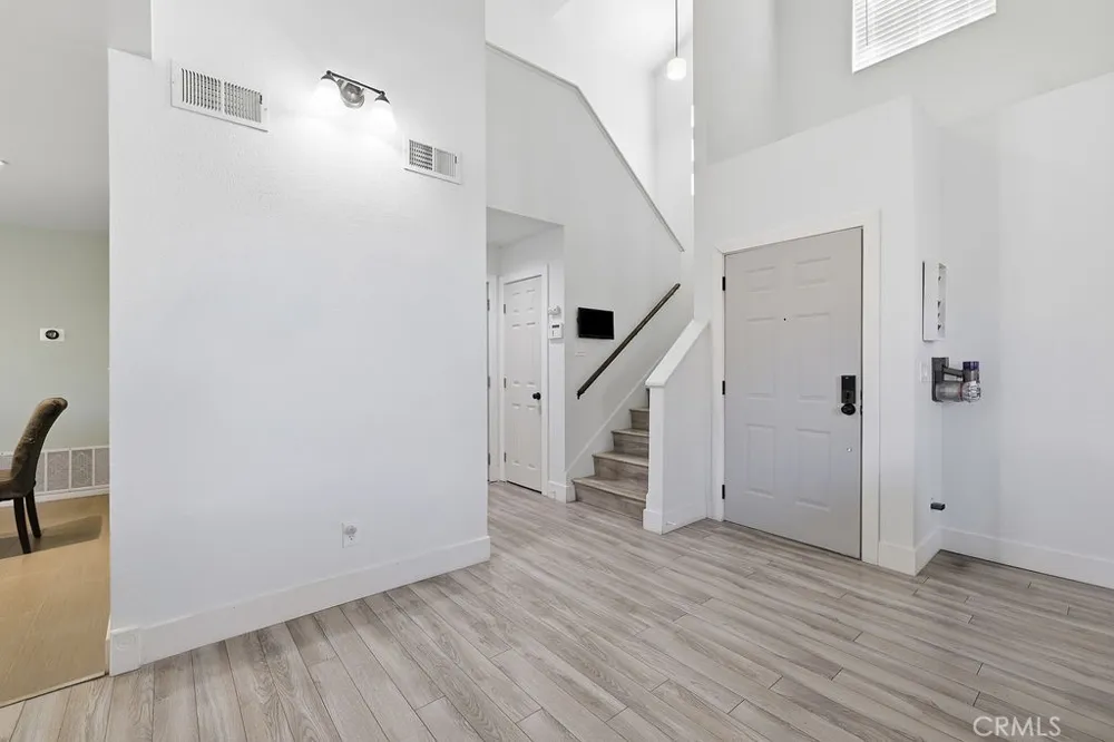 40149 La Cota Drive Palmdale, CA 93550