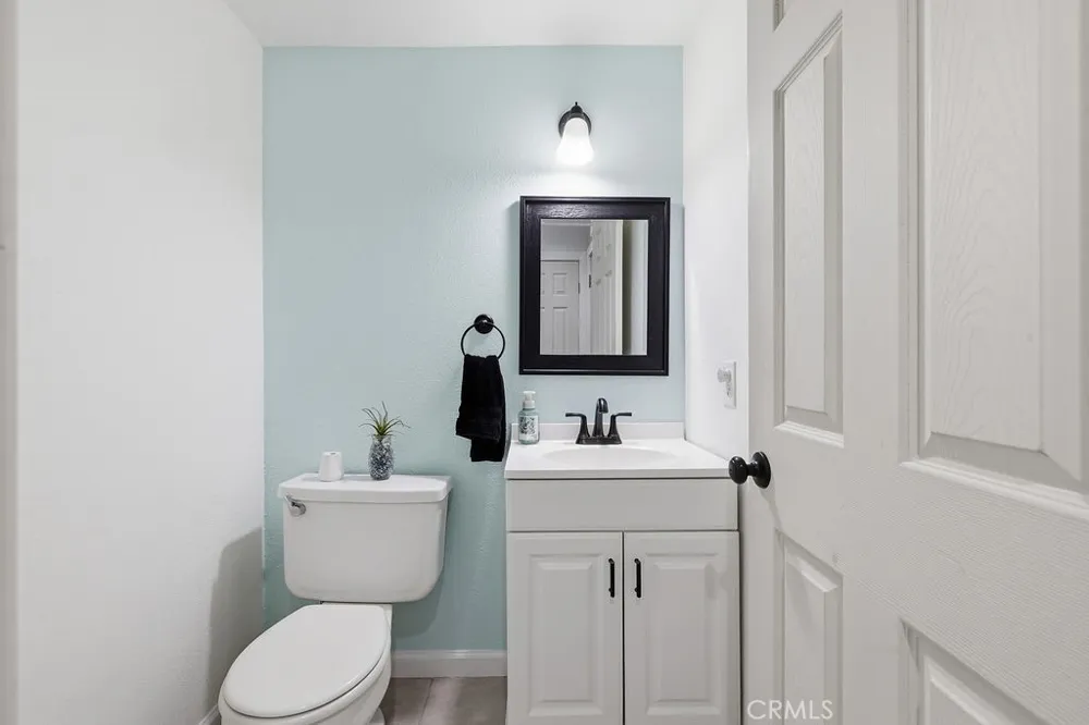 40149 La Cota Drive Palmdale, CA 93550