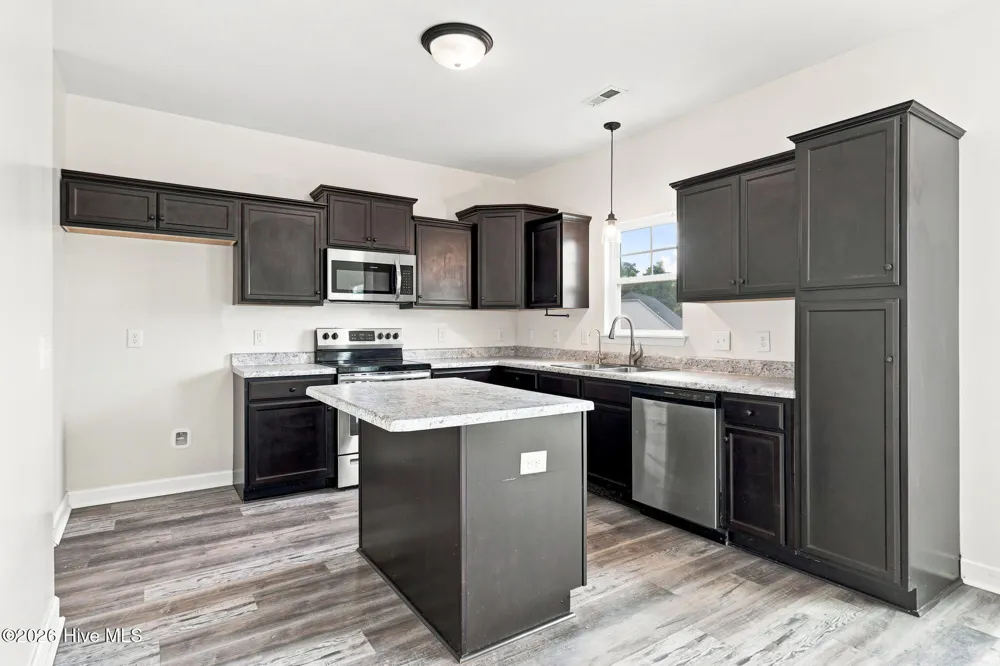 704 Ingram Court Jacksonville, NC 28540